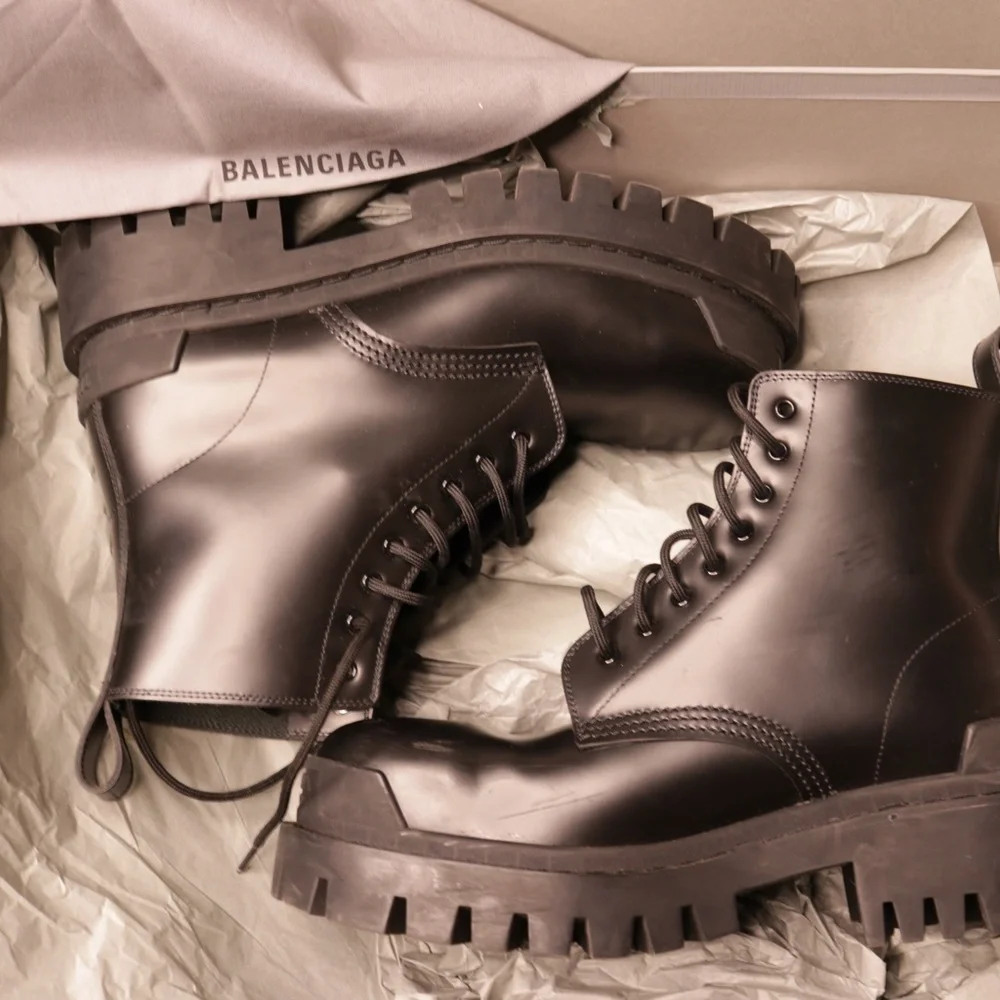 Balenciaga Strike Combat Bootie Women's EU 39 US 9 - Picture 3 of 7